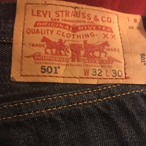 Men’s blue jeans